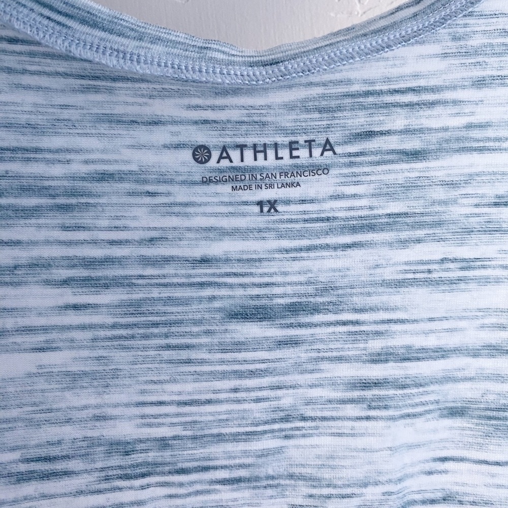 Athleta - Twisted Front Yoga Tank - Picture 7 of 9